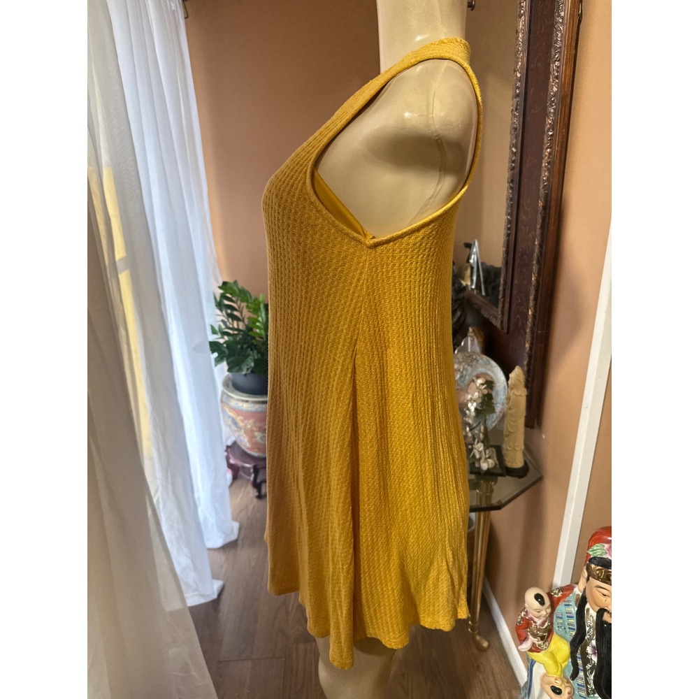 Forever 21 Mustard Yellow Waffle Knit Sleeveless Mini Swing Dress Womens Small - Picture 3 of 5